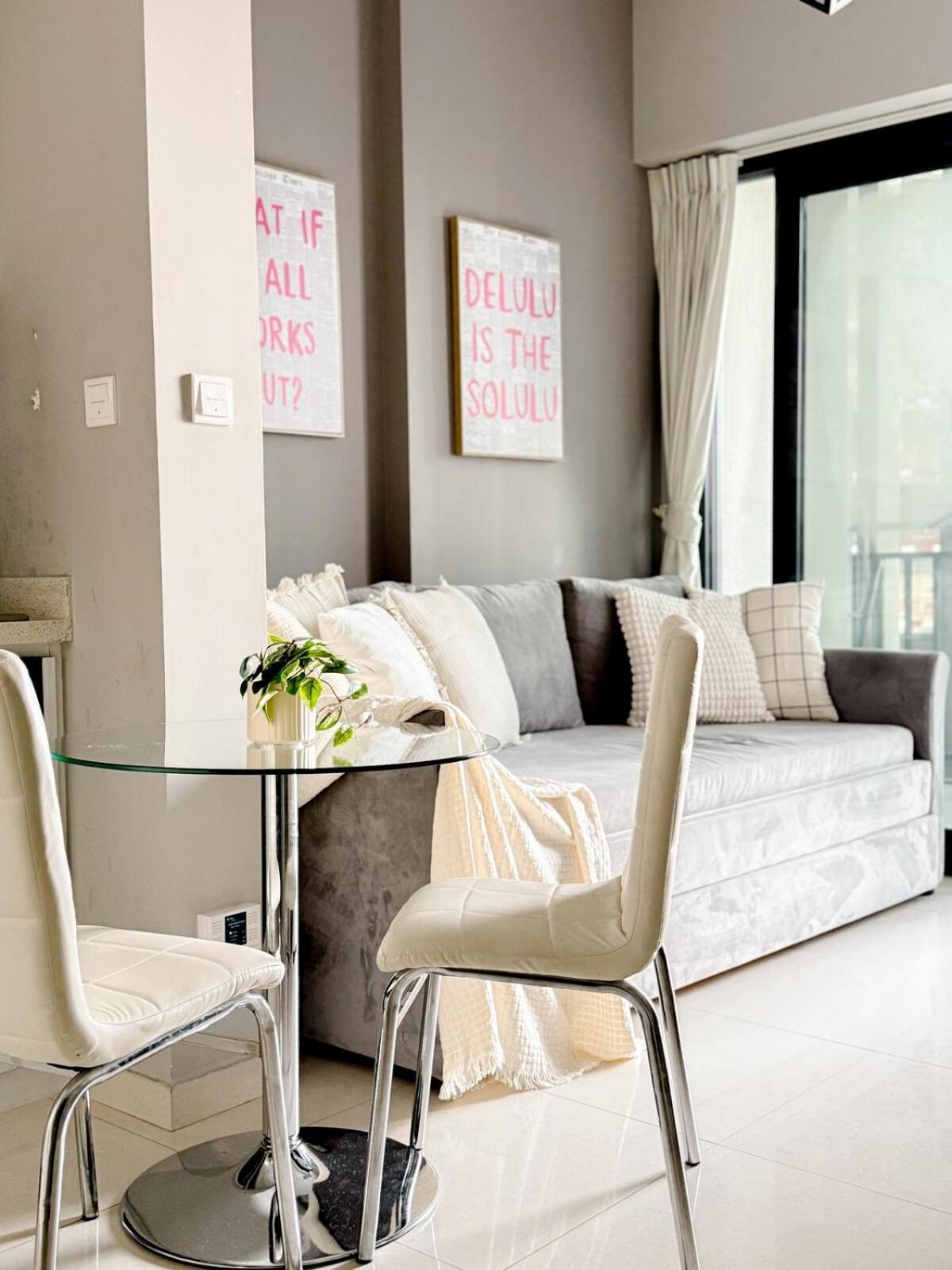 Sunset Balcony - Sleeps 4 - Water View - Pool N Gym - 1br Dubai